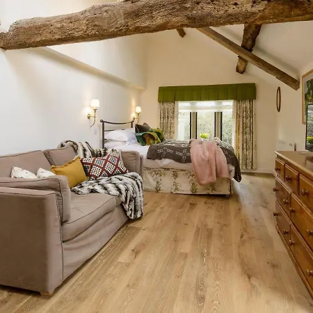 Woodcock Farm Bristol